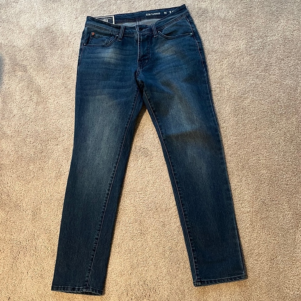 Mens 30x30 dark wash slim jeans!